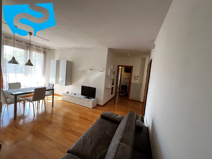 2 camere a Silea